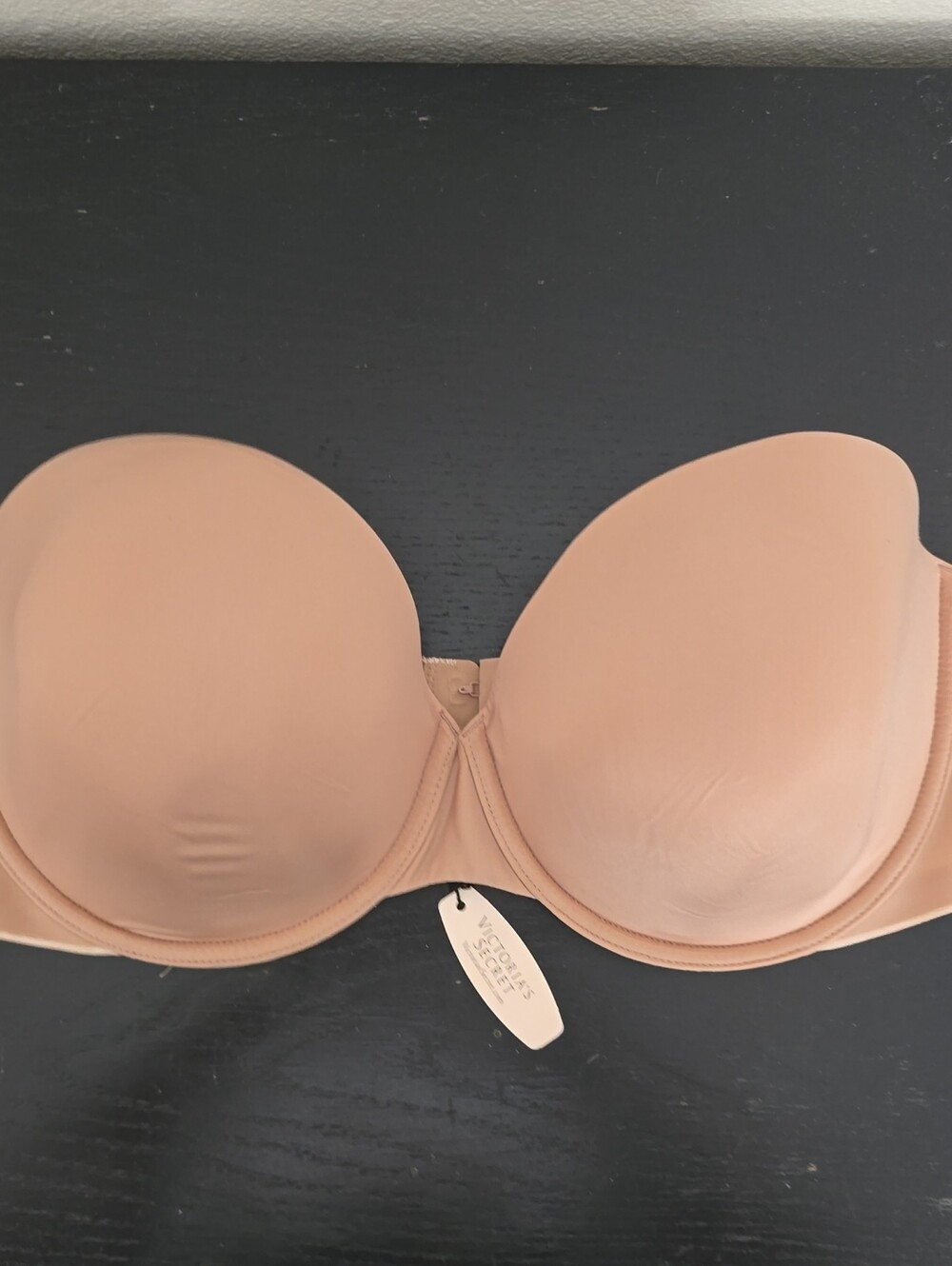 Victoria's Secret Strapless Push-Up Bra - Nude Peach